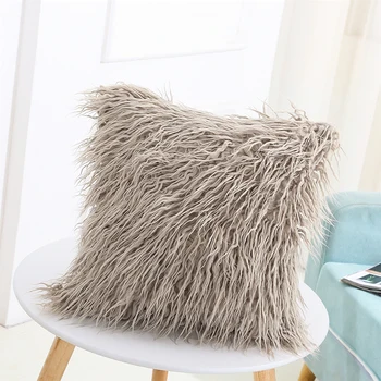 Soft Warm Simple Luxury Fluffy Fur Pillowcase Pillowslip Home Hotel Bedding Sofa Cushion Downy Romantic Plush Square Clean Case
Soft Warm Simple Luxury Fluffy Fur Pillowcase Pillowslip Home Hotel Bedding Sofa Cushion Downy Romantic Plush Square Clean Case