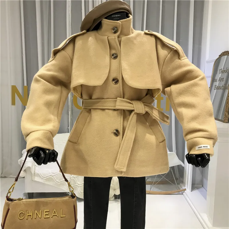 Woman Coats Winter 2019 Designer Adjustable Waist Stand Collar Single Breasted Spliced Coats and Jackets Women Casaco Feminino
Woman Coats Winter 2019 Designer Adjustable Waist Stand Collar Single Breasted Spliced Coats and Jackets Women Casaco Feminino