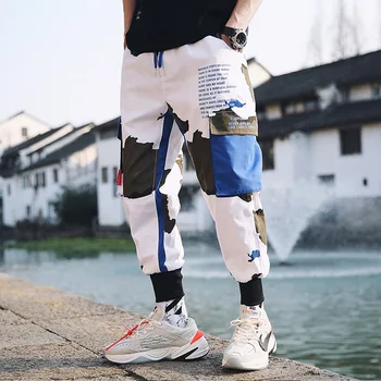 2020 New Fashion Casual Big Pockets Men's Cargo Pants Man Camo Patchwork Letters Print Drawstring Trousers Hip Hop Streetwear
2020 New Fashion Casual Big Pockets Men's Cargo Pants Man Camo Patchwork Letters Print Drawstring Trousers Hip Hop Streetwear