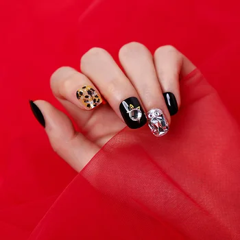 Leopard Pattern Black Silver Diamond Encrusted Wearable Bride Wedding Fake Nails Full Cover Detachable Nail Patch DL
Leopard Pattern Black Silver Diamond Encrusted Wearable Bride Wedding Fake Nails Full Cover Detachable Nail Patch DL