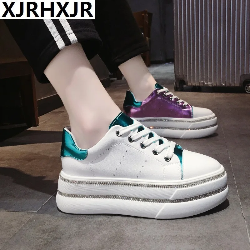 Size 35-40 Women Sneakers Flat Platform Shoes Woman Crystal Leather PU Thick Bottom Soft Flat Sneakers Casual Shoes 6cm Heel
Size 35-40 Women Sneakers Flat Platform Shoes Woman Crystal Leather PU Thick Bottom Soft Flat Sneakers Casual Shoes 6cm Heel