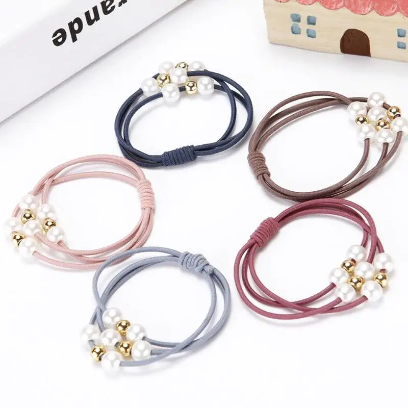 The new Korean Version of Pearl Knotted Hair Ring the three-in-one High Stretch Hand-knotted Hair Band Tie Scalp Hair Rope
The new Korean Version of Pearl Knotted Hair Ring the three-in-one High Stretch Hand-knotted Hair Band Tie Scalp Hair Rope