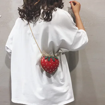 Strawberry Peach Heart Fruit Mobile Phone Bag Girl Heart Shoulder Bag PU Handmade Messenger Bag Wild Nail Bead Chain Bag 
Strawberry Peach Heart Fruit Mobile Phone Bag Girl Heart Shoulder Bag PU Handmade Messenger Bag Wild Nail Bead Chain Bag