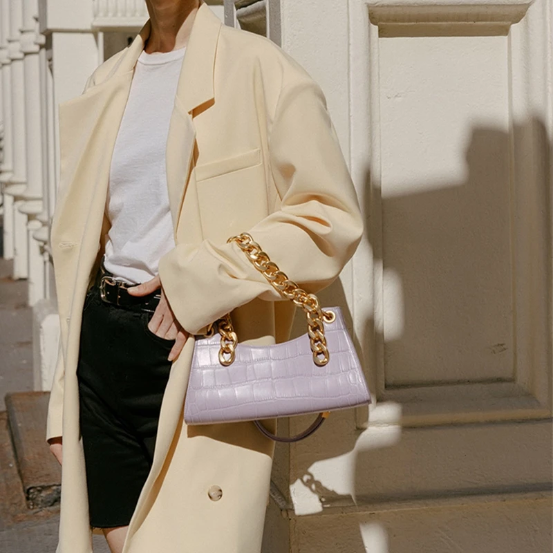 Chain Handbag Cow Leather Bag Ladies Genuine Leather Handbags Women Bags Fashion Female New 2020 Shoulder Bags for women Bolsa
Chain Handbag Cow Leather Bag Ladies Genuine Leather Handbags Women Bags Fashion Female New 2020 Shoulder Bags for women Bolsa