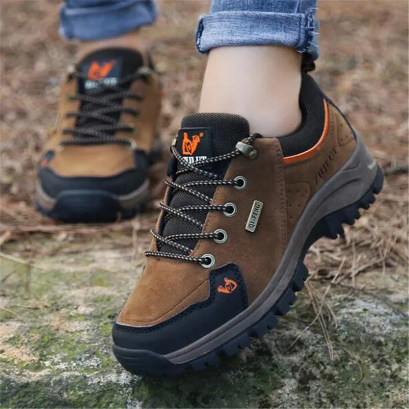 New men shoes high to help comfortable light breathable casual models non-slip wear-resistant sneaker design men shoes36-44
New men shoes high to help comfortable light breathable casual models non-slip wear-resistant sneaker design men shoes36-44