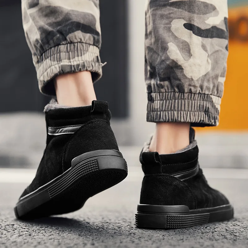 Martin Boots Men's Hight-top Versatile MEN'S BOOTS MEN'S SHOES plus Velvet Warm Cotton-padded Shoes Snow Boots Winter England Wo
Martin Boots Men's Hight-top Versatile MEN'S BOOTS MEN'S SHOES plus Velvet Warm Cotton-padded Shoes Snow Boots Winter England Wo