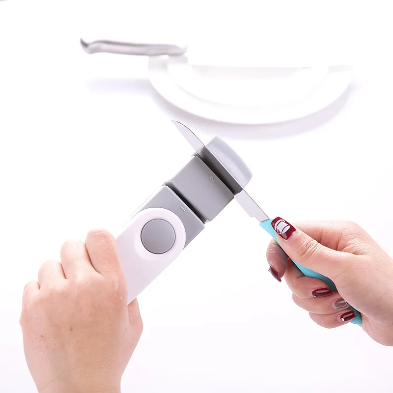 1 Pcs Constant Angle Sharpener Fast Sharpener Grindstone Kitchen Tool Home Use Kitchen Knife Sharpener Stick
1 Pcs Constant Angle Sharpener Fast Sharpener Grindstone Kitchen Tool Home Use Kitchen Knife Sharpener Stick