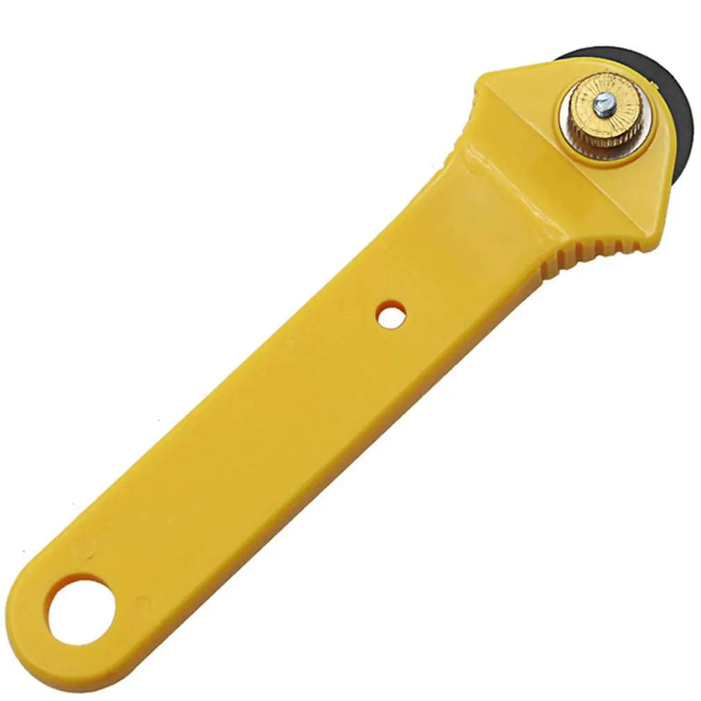 Sewing Accessories 28mm Rotary Cutter Set Handle Rolling Cutter for Cutting Fabric Paper Leather Scrapbooking Quilting
Sewing Accessories 28mm Rotary Cutter Set Handle Rolling Cutter for Cutting Fabric Paper Leather Scrapbooking Quilting