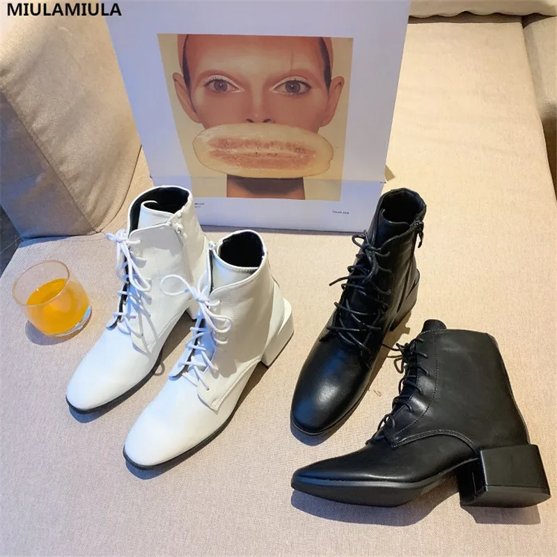 MIULAMIULA Brand Designer 2019 Autumn Fashion Luxury Genuine Leather Lace Up High Heels Short Ankle Boots Lady Shoe Martin Boots
MIULAMIULA Brand Designer 2019 Autumn Fashion Luxury Genuine Leather Lace Up High Heels Short Ankle Boots Lady Shoe Martin Boots