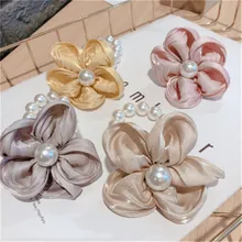 New Korean Style Solid Color Chiffon Flower Pearl Hair Ring Hair Rope Sweet Head Rope Temperament Large Hair Accessories
New Korean Style Solid Color Chiffon Flower Pearl Hair Ring Hair Rope Sweet Head Rope Temperament Large Hair Accessories