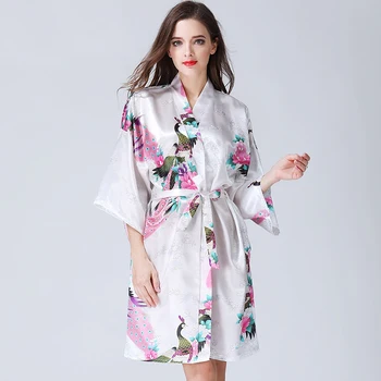 White Bride bridesmaid Short Kimono Robe Women Pajamas Plus Size Lady Summer Bath Gown Yukata Nightgown Nightdress Pijama Mujer
White Bride bridesmaid Short Kimono Robe Women Pajamas Plus Size Lady Summer Bath Gown Yukata Nightgown Nightdress Pijama Mujer