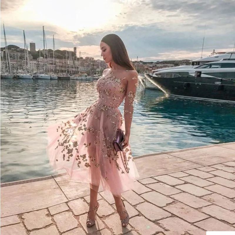 BacklakeGirls Scooop Neck A Line Pink Tulle Full Sleeves Cocktail Dresses Zipper Back 2019 Free Shipping
BacklakeGirls Scooop Neck A Line Pink Tulle Full Sleeves Cocktail Dresses Zipper Back 2019 Free Shipping