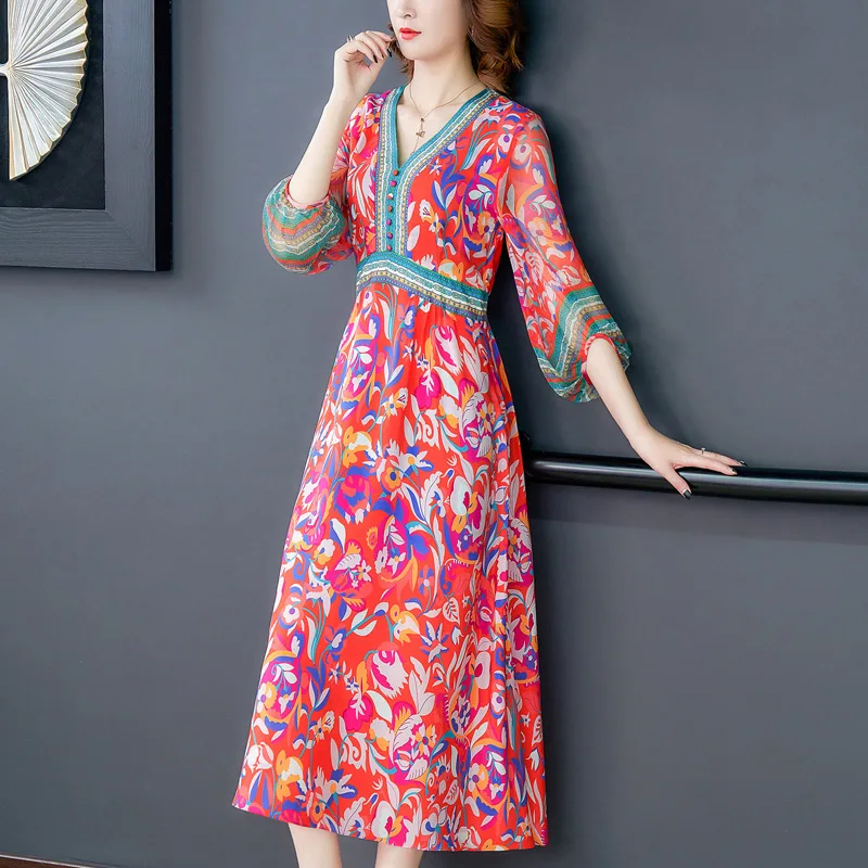 Holiday Beach Skirt 2020 Early Spring Europe And America V-neck High-waisted Mid-length Printed Mulberry Silk Silk Dress
Holiday Beach Skirt 2020 Early Spring Europe And America V-neck High-waisted Mid-length Printed Mulberry Silk Silk Dress