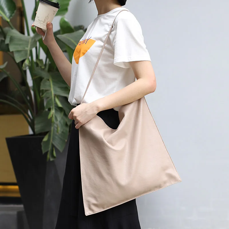 Solid Color Pu Leather Shoulder Bags For Women Soft High-capacity Handbags Female Crossbody Bags Casual Totes All-match 2020 New
Solid Color Pu Leather Shoulder Bags For Women Soft High-capacity Handbags Female Crossbody Bags Casual Totes All-match 2020 New