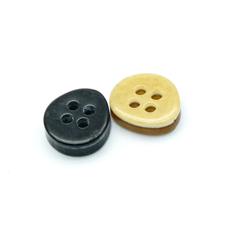 Buttons 100pcs/lot Round black Resin Light Buttons Clothing 4 Holes Buttons Wholesaleable Irregularity Commonly used for suit
Buttons 100pcs/lot Round black Resin Light Buttons Clothing 4 Holes Buttons Wholesaleable Irregularity Commonly used for suit