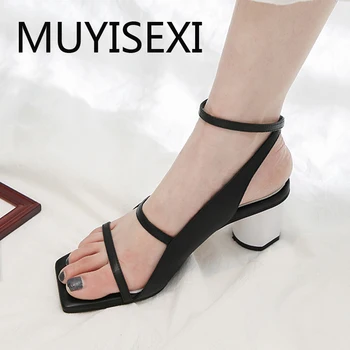 Gladiator sandals genuine leather 5.5cm high square heels peep toe beach vacation solid buckle strap black white MIL08 MUYISEXI
Gladiator sandals genuine leather 5.5cm high square heels peep toe beach vacation solid buckle strap black white MIL08 MUYISEXI