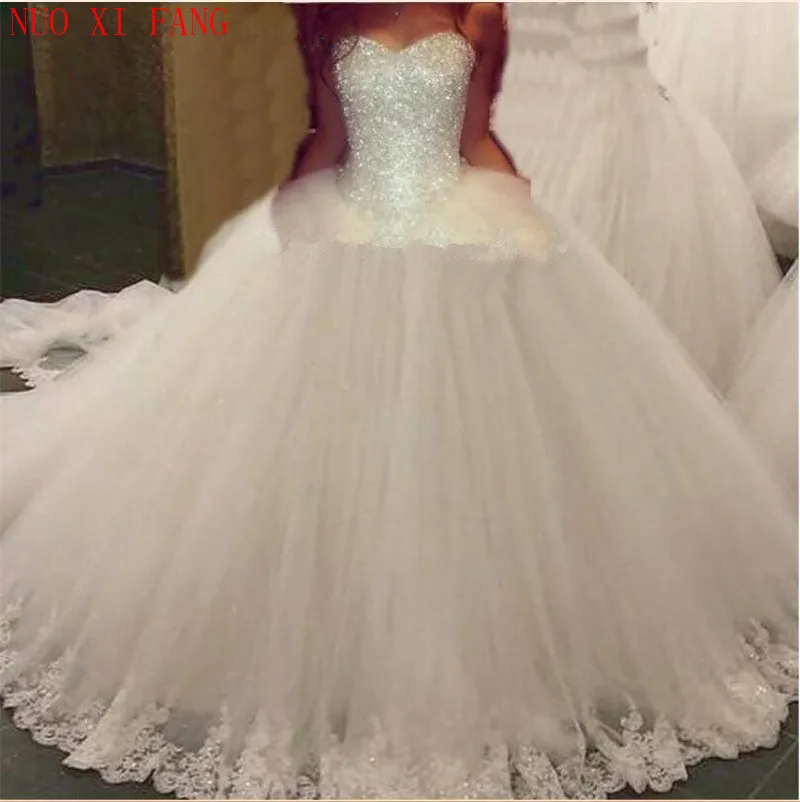 NUOXIFANG Luxury Bling Bling Top Sweetheart Wedding Dress 2020 Lace Applique Skirt Bridal Gown Ball Gown Tulle Vestido de novia
NUOXIFANG Luxury Bling Bling Top Sweetheart Wedding Dress 2020 Lace Applique Skirt Bridal Gown Ball Gown Tulle Vestido de novia