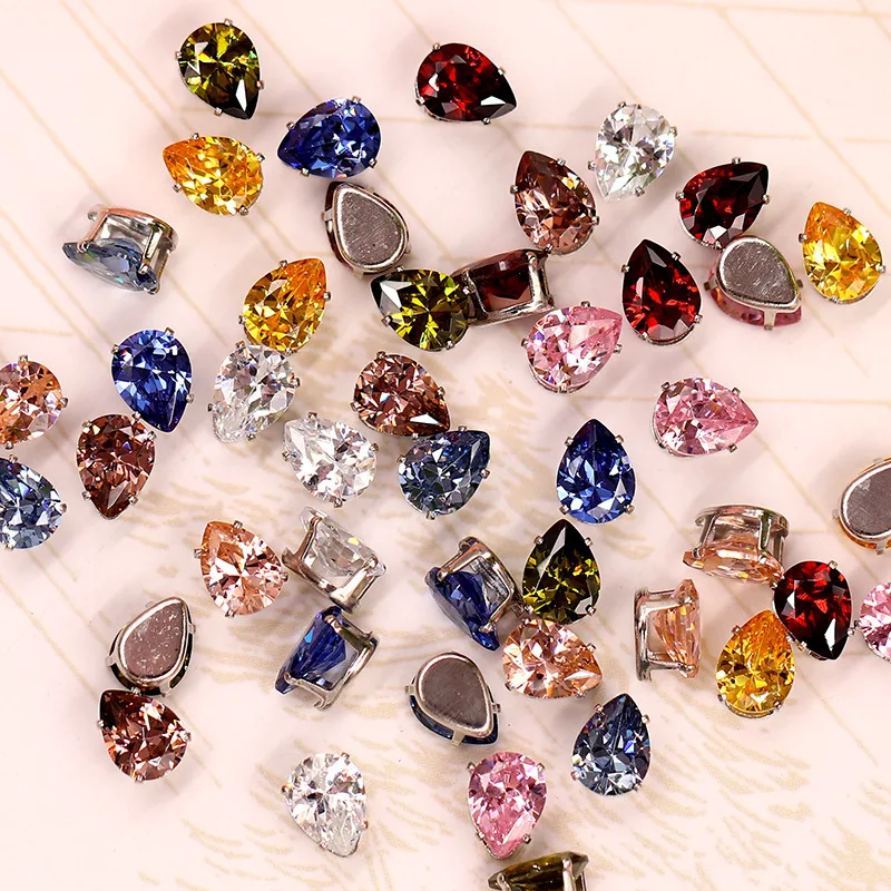 ZOTOONE 6*8MM Zircon Water Drop Gold/white Bottom Claw Drill Artificial Colored Diy Super Shiny Crystal Rhinestones Decoration G
ZOTOONE 6*8MM Zircon Water Drop Gold/white Bottom Claw Drill Artificial Colored Diy Super Shiny Crystal Rhinestones Decoration G