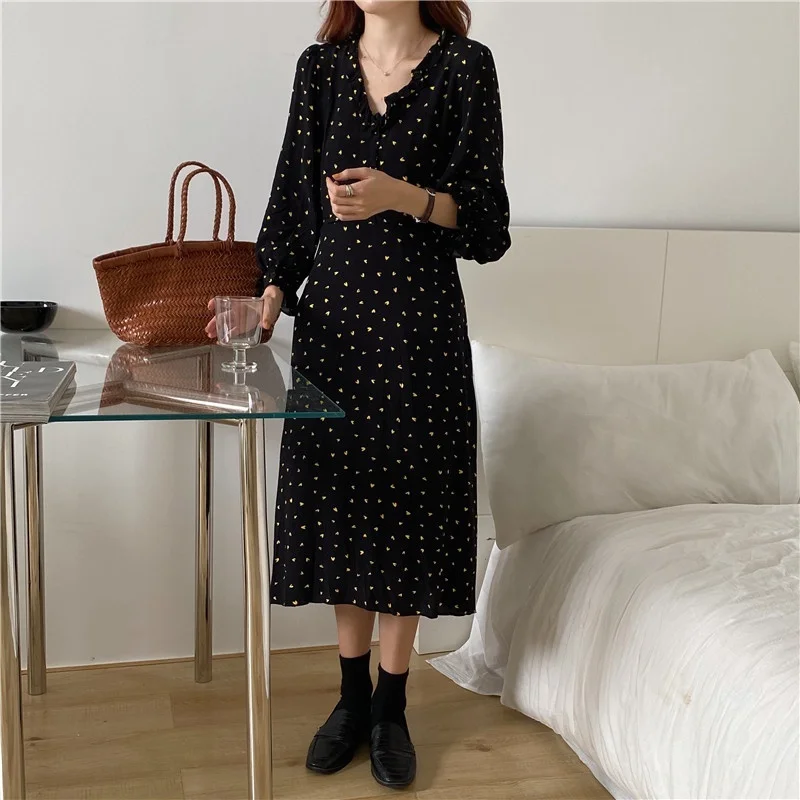 Women Party Dress Sexy V-neck Maxi Dress Printed 3/4 Sleeve Dresses Casual Black Long Dresses Plus Size
Women Party Dress Sexy V-neck Maxi Dress Printed 3/4 Sleeve Dresses Casual Black Long Dresses Plus Size