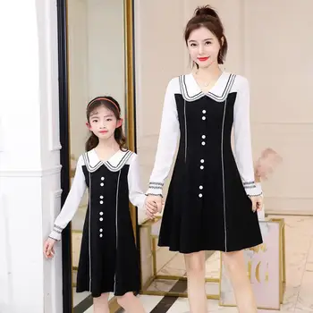 Twinning Dress for Mom Girls Dress Mother Daughter Full Sleeve Dress 2020 Mommy Girl Match Party Dress Family Look Outfits
Twinning Dress for Mom Girls Dress Mother Daughter Full Sleeve Dress 2020 Mommy Girl Match Party Dress Family Look Outfits