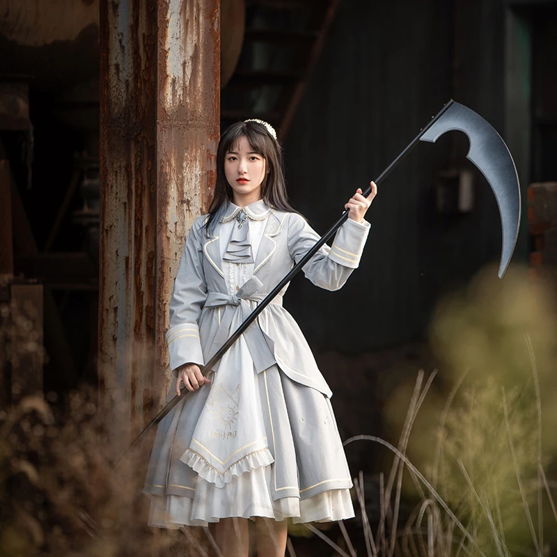 Military Lolita Long Sleeve Peter Pan Collar Cosplay Gothic Kawaii Victorian Long Winter Harajuku Medieval Japanese Goth Dresses
Military Lolita Long Sleeve Peter Pan Collar Cosplay Gothic Kawaii Victorian Long Winter Harajuku Medieval Japanese Goth Dresses