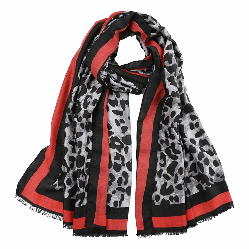 2020 new Korean fashion leopard point binding scarf elegant women's Cotton hemp spring and autumn warm shawl VS178
2020 new Korean fashion leopard point binding scarf elegant women's Cotton hemp spring and autumn warm shawl VS178