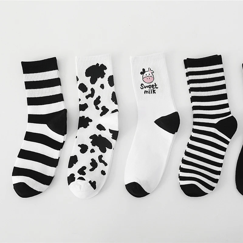 Japanese Cotton Cartoon Pattern Hip Hop Style Breathable Mid Tube Socks Skateboard Socks 1Pair Soft Long Sock for Women Men
Japanese Cotton Cartoon Pattern Hip Hop Style Breathable Mid Tube Socks Skateboard Socks 1Pair Soft Long Sock for Women Men