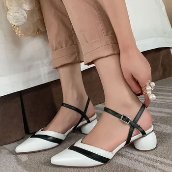 Sarairis 2020 New Fashion Genuine Leather Strange Style Summer Sandals Woman Shoes Buckle Strap Casual Shoes Women Sandals 
Sarairis 2020 New Fashion Genuine Leather Strange Style Summer Sandals Woman Shoes Buckle Strap Casual Shoes Women Sandals