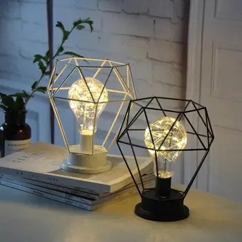 Creative Wrought Iron LED Table Lamps Geometric Diamond Shaped Bed Bedside Night Light Bedroom Room Decorative Lights
Creative Wrought Iron LED Table Lamps Geometric Diamond Shaped Bed Bedside Night Light Bedroom Room Decorative Lights