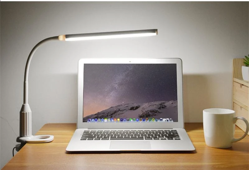 5W 24 LED ES protects the lip eyes of the adjustable USB lamp holder and controls the tactile LED desktop lamp.
5W 24 LED ES protects the lip eyes of the adjustable USB lamp holder and controls the tactile LED desktop lamp.