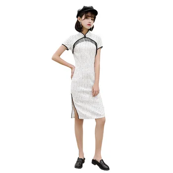 Vintage Lace Oversize 3XL Novelty Short Chinese Formal Dress Chinese Style Women Mandarin Collar Qipao Elegant Lady Cheongsam 
Vintage Lace Oversize 3XL Novelty Short Chinese Formal Dress Chinese Style Women Mandarin Collar Qipao Elegant Lady Cheongsam