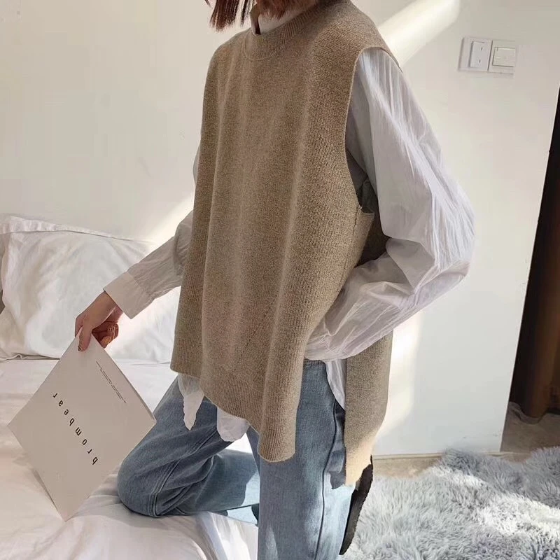 Loose lazy knitted cashmere wool vest vest female round neck sleeveless sweater solid color comfortable soft new product hot
Loose lazy knitted cashmere wool vest vest female round neck sleeveless sweater solid color comfortable soft new product hot
