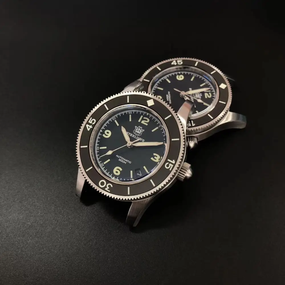 STEELDIVE fashion outdoor sports watch men's multifunctional watch running swimming waterproof sports watch men watch 41mm blue 
STEELDIVE fashion outdoor sports watch men's multifunctional watch running swimming waterproof sports watch men watch 41mm blue