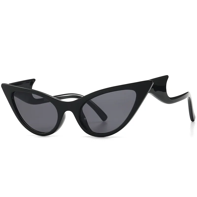 New Classic Cat Eyes Women Sun Glasses Lady Retro Gradient Bending Small Frame Sunglasses Fashion Eyeglasses UV400
New Classic Cat Eyes Women Sun Glasses Lady Retro Gradient Bending Small Frame Sunglasses Fashion Eyeglasses UV400
