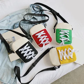Simple Canvas Shoes Shaped Shoulder Bag Classic Texture Creative Design Chic Small Purse Female Messenger Handbags
Simple Canvas Shoes Shaped Shoulder Bag Classic Texture Creative Design Chic Small Purse Female Messenger Handbags