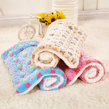 Winter Warm Pet Blanket Soft Fleece Simple Stars Puppy Durable Dog Bed Fluffy Cushion Breathable For Dog Cats Basket Blanket XL
Winter Warm Pet Blanket Soft Fleece Simple Stars Puppy Durable Dog Bed Fluffy Cushion Breathable For Dog Cats Basket Blanket XL