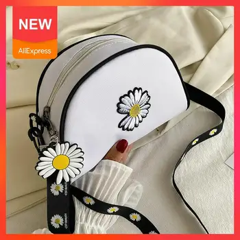 Women 2020 New Summer Fashion Shoulder Messenger Bag Ladies Small Daisies Solid Crossbody Bag Student Canvas Semi Circle Bag
Women 2020 New Summer Fashion Shoulder Messenger Bag Ladies Small Daisies Solid Crossbody Bag Student Canvas Semi Circle Bag