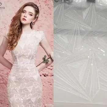 new arrival Modern design French tulle net fabric African white color embroidery tulle lace fabric with bead for wedding dress 
new arrival Modern design French tulle net fabric African white color embroidery tulle lace fabric with bead for wedding dress