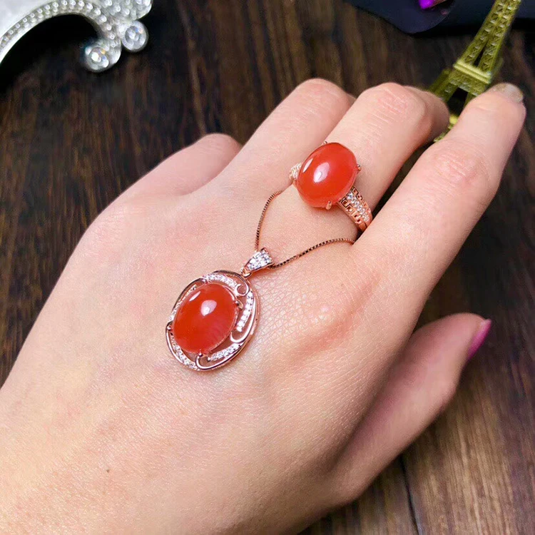 MeiBaPJ Attractive Color Gourmet Natural Red Agate Fine Jewelry Set 925 Pure Silver Necklace and Ring Suit for Women
MeiBaPJ Attractive Color Gourmet Natural Red Agate Fine Jewelry Set 925 Pure Silver Necklace and Ring Suit for Women