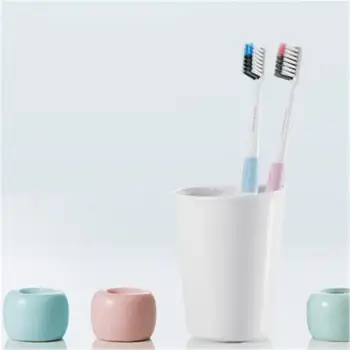 4Pcs Soft Toothbrush Couple Toothbrush Manual Eco-Friendly Toothbrushes With Travel Box Adult Toothbrush 
4Pcs Soft Toothbrush Couple Toothbrush Manual Eco-Friendly Toothbrushes With Travel Box Adult Toothbrush
