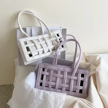 Niche design bag female bag spring and summer new trendy fashion handbag one shoulder armpit bag
Niche design bag female bag spring and summer new trendy fashion handbag one shoulder armpit bag
