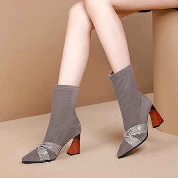 Woman Chelsea Boots Women Ankle Boots Mixed Colors suede Leather Short Boots Winter autumn high heels Party Dancing Shoes
Woman Chelsea Boots Women Ankle Boots Mixed Colors suede Leather Short Boots Winter autumn high heels Party Dancing Shoes