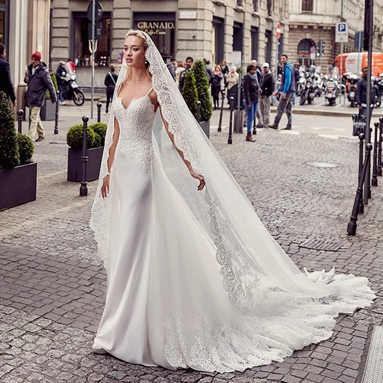 New Arrival Sexy Sweetheart Beading Bow Backless Lustrous Satin Court Train Sheath Floor-Length Wedding Dresses
New Arrival Sexy Sweetheart Beading Bow Backless Lustrous Satin Court Train Sheath Floor-Length Wedding Dresses