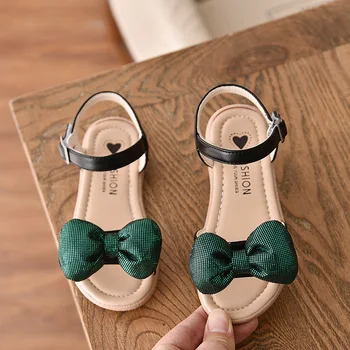 Summer Kids Bow Beach Sandals 2020 New Children Princess Shoes Baby Girls Brand Sandals Sweet Dress Shoes Sandals D245
Summer Kids Bow Beach Sandals 2020 New Children Princess Shoes Baby Girls Brand Sandals Sweet Dress Shoes Sandals D245