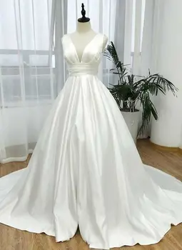 Sexy Custom Made A-Line V-Neck Long Satin Wedding Dresses with Pockets Corset Back Sweep Train Bridal Gowns for Women
Sexy Custom Made A-Line V-Neck Long Satin Wedding Dresses with Pockets Corset Back Sweep Train Bridal Gowns for Women