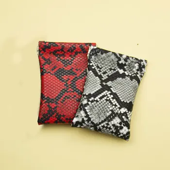 Mini Wallet Women 2020 Fashion Snake Pattern Coin Purse Vintage Quality Key Case PU Leather Coin Bag Portable Card Storage Bag 
Mini Wallet Women 2020 Fashion Snake Pattern Coin Purse Vintage Quality Key Case PU Leather Coin Bag Portable Card Storage Bag