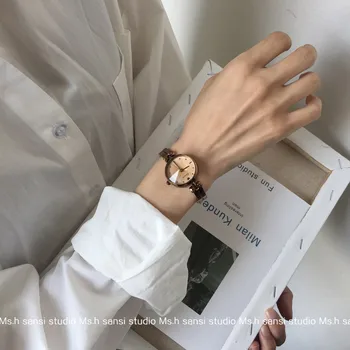 Ladies Watch with Chain Bracelet Fashion Art simple fashion Chic Korean Quartz Watch Gifts For Women
Ladies Watch with Chain Bracelet Fashion Art simple fashion Chic Korean Quartz Watch Gifts For Women