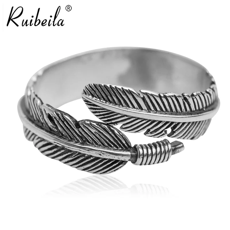 Ruibeila925 silver vintage Indian feather ring unisex personality simple opening adjustable size bohemian style jewelry ring
Ruibeila925 silver vintage Indian feather ring unisex personality simple opening adjustable size bohemian style jewelry ring