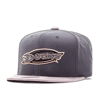 Mitchell & Ness Anaheim Ducks Buttery Snapback Gorra - talla única - grey 
Mitchell & Ness Anaheim Ducks Buttery Snapback Gorra - talla única - grey