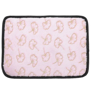 1 Pc Fan Pattern Double-sided Pet Summer Mat Practical Short Plush Mat Comfortable Cool Mat for Cat Dog Use (Pink)
1 Pc Fan Pattern Double-sided Pet Summer Mat Practical Short Plush Mat Comfortable Cool Mat for Cat Dog Use (Pink)